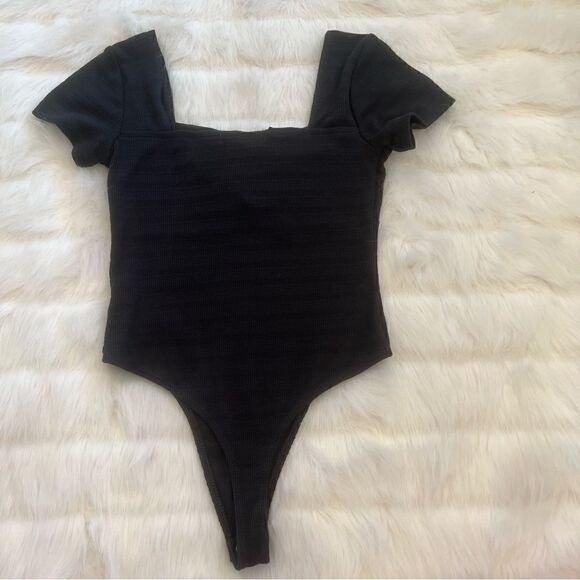 Black Square Neck Bodysuit (S) - Picture 6 of 8